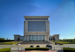 手机也拍大建筑